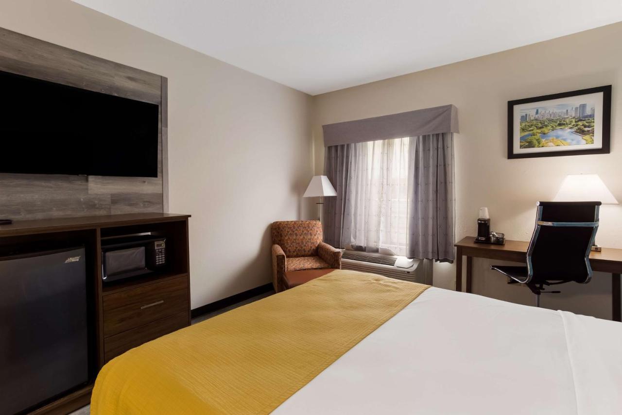Best Western Crossroads Inn Schererville Exterior photo