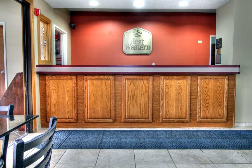 Best Western Crossroads Inn Schererville Interior photo