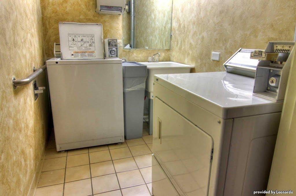Best Western Crossroads Inn Schererville Facilities photo